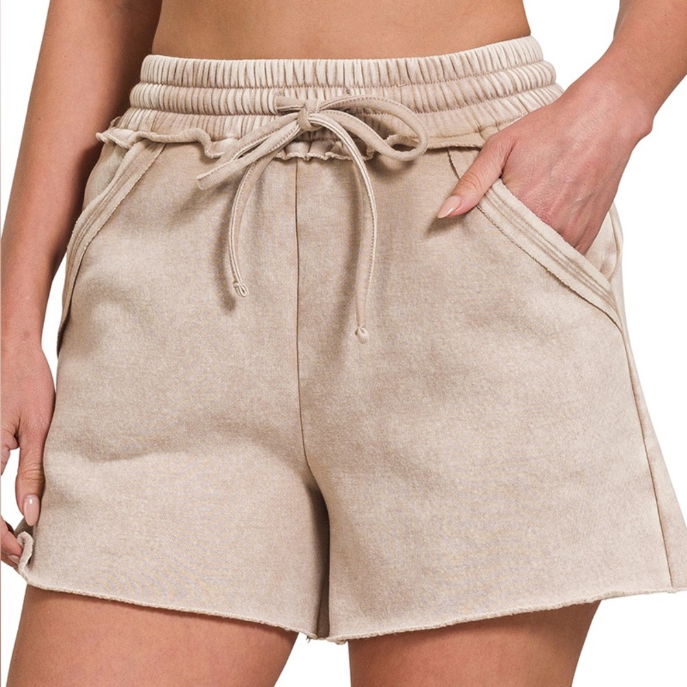 Acid Wash Fleece Drawstring Shorts with Pockets in Ash Mocha